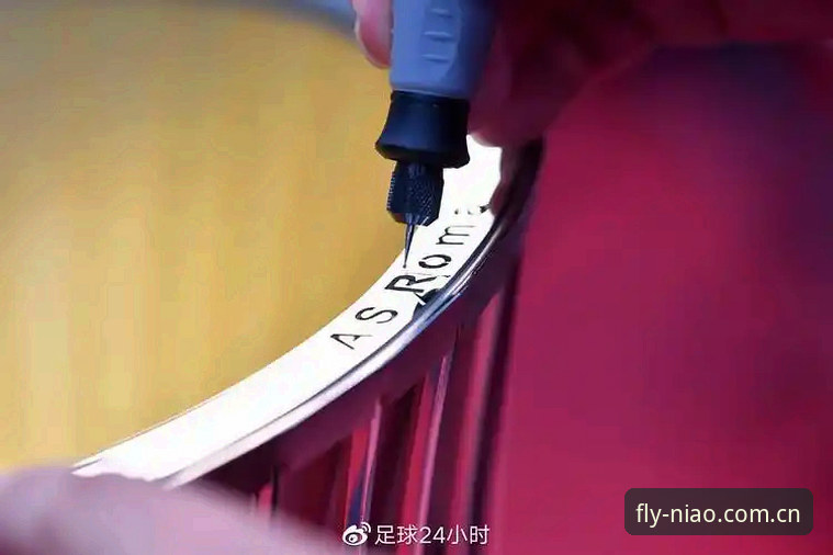 欧联杯决赛复盘教程：在小鸟体育官网沉浸式体验维拉3-0弗赖堡夺冠全流程